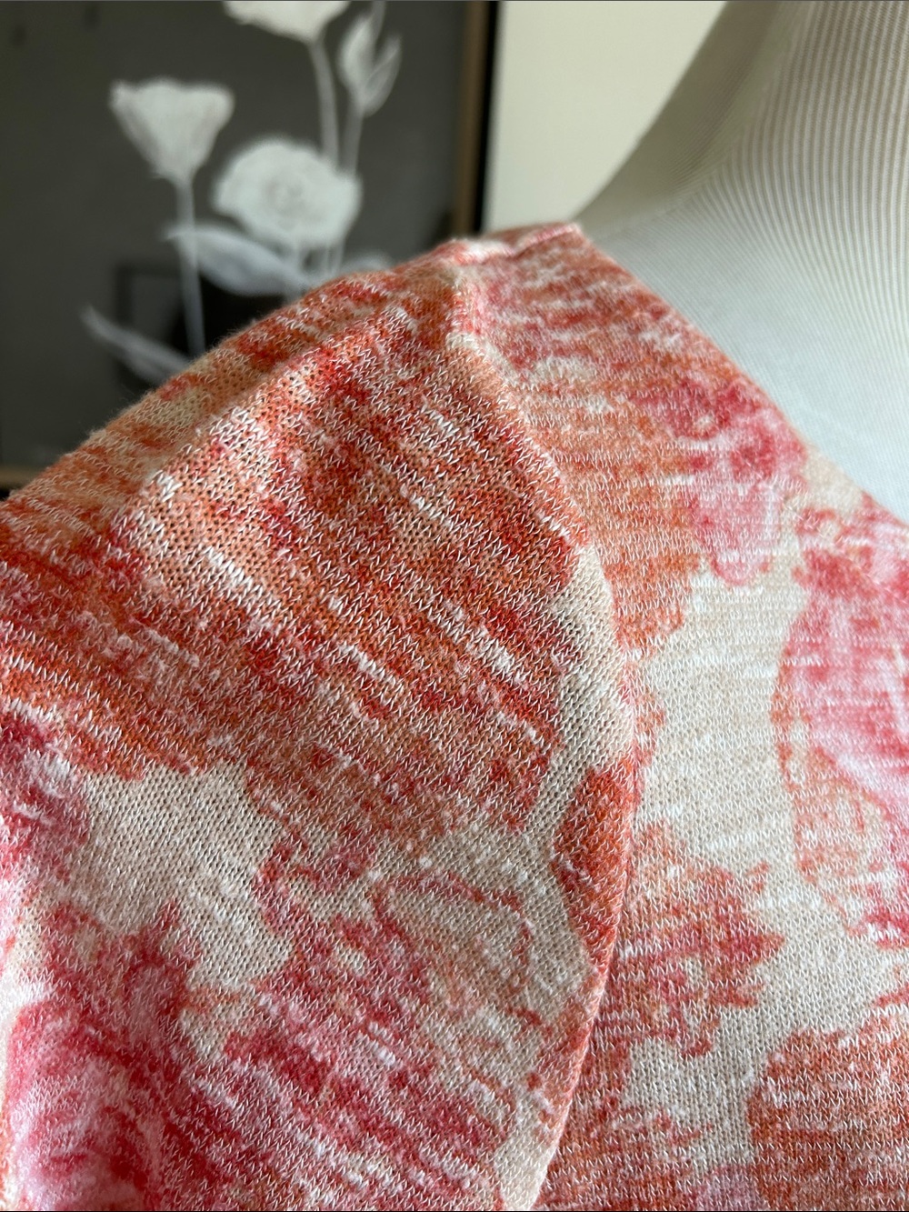 🌺 M 3/4 sleeve Coral Pink Floral Ruffle-Hem stretchy tunic Knit Top - Picture 5 of 7